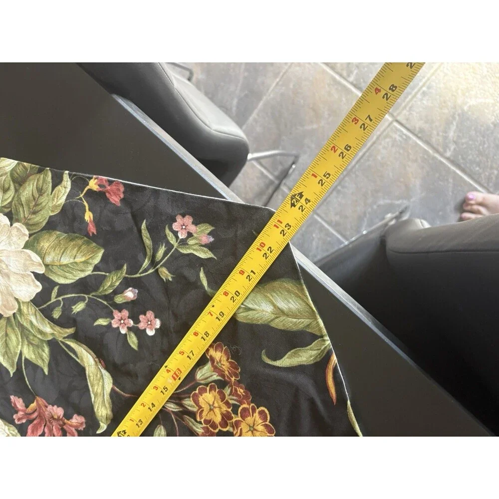 Waverly- 2 Valances, Williamsburg, Botanical Fabric, Lined, Each 51”x 23”